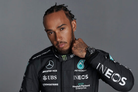 Lewis Hamilton: O Campeão do Automobilismo
