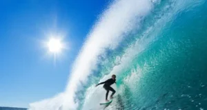 Desafios nas ondas: um olhar sobre os campeonatos de surf