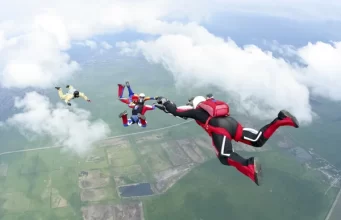 Iniciação ao Paraquedismo: O Que Esperar e Como Se Preparar Para o Primeiro Salto News