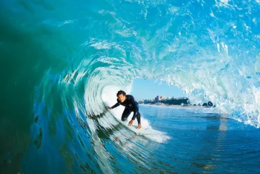 Como Ler as Ondas: Técnicas de Surf para Melhorar o seu Desempenho na Água